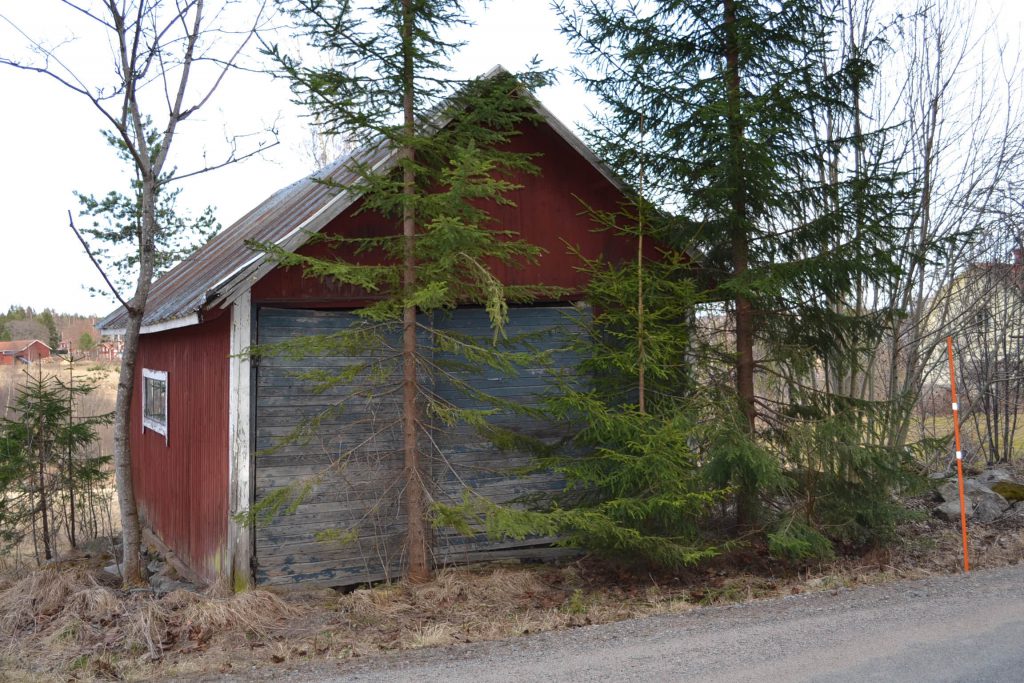 Humoromnämnande Miljöbilsgarage - Fotograf Rolf Hedberg